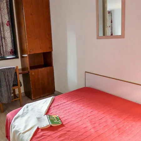 公寓 Jonquilles-7 By Interhome 霞慕尼